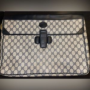 Vintage large gucci clutch